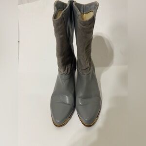Dingo Gray Leather Women's Boots size 8